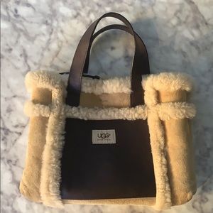 UGG sheepskin and leather purse shoulder hand bag